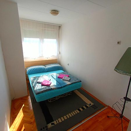 Studio Ema Nisz Zewnętrze zdjęcie